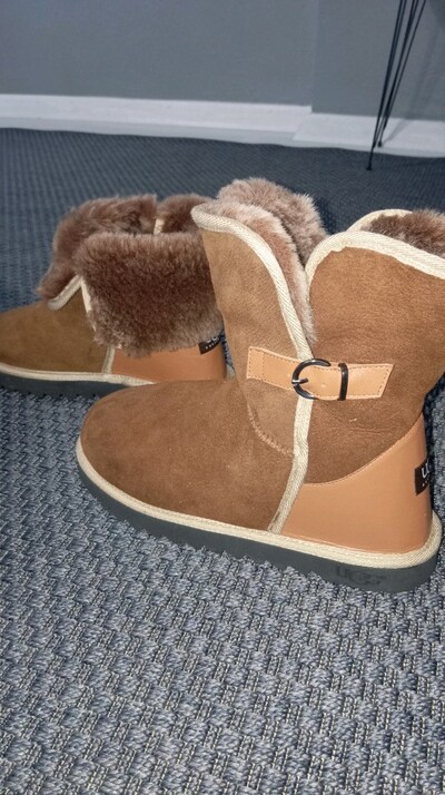 UGG BOT