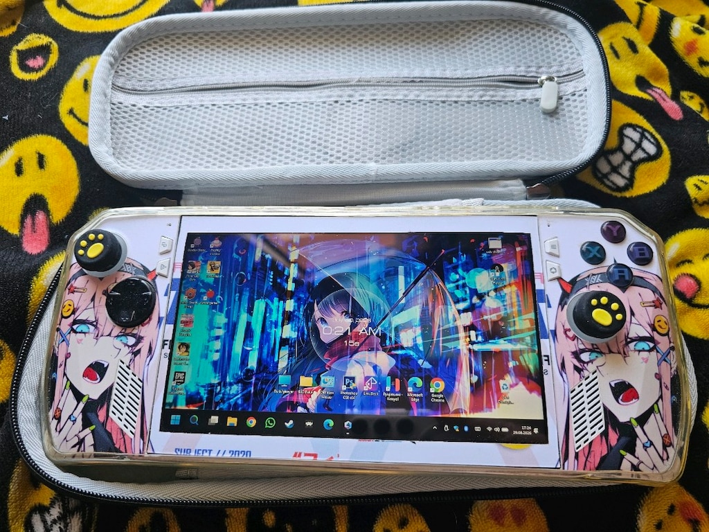 Asus Rog Ally Z1 Extreme - 3