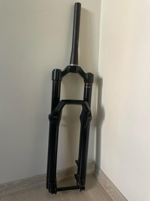 ROCKSHOX ZEB BASE 29, 170mm DEBONAIR+ MAŞA - SIFIR URUNLER