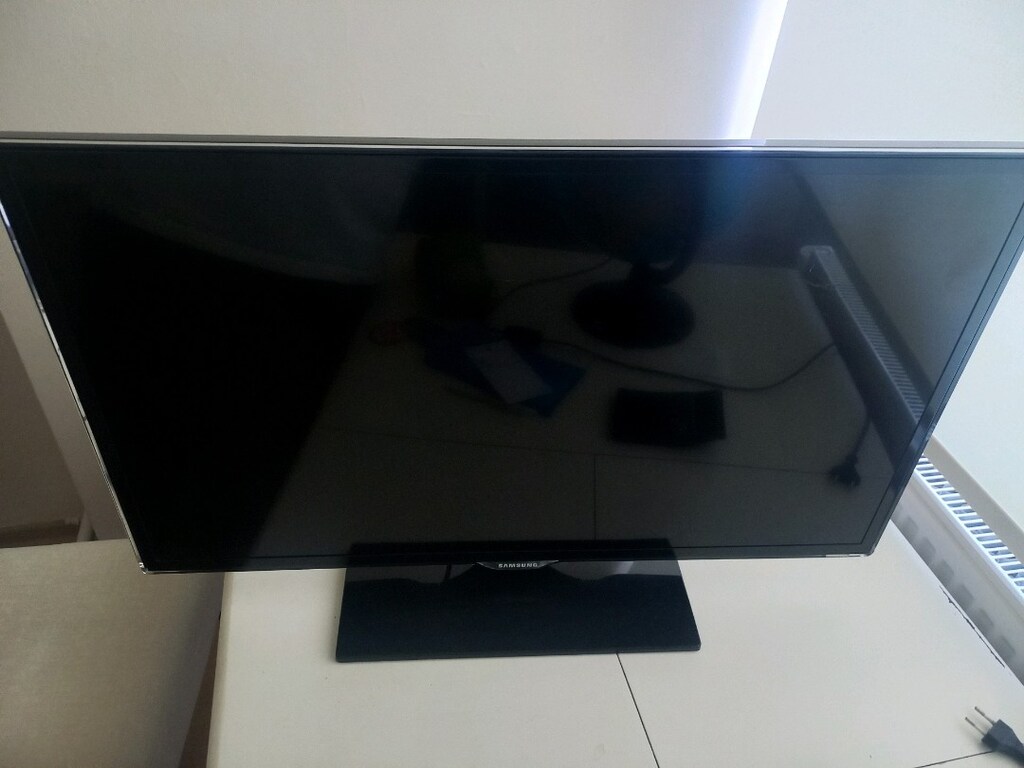 SAMSUNG 32 INC TV - 5