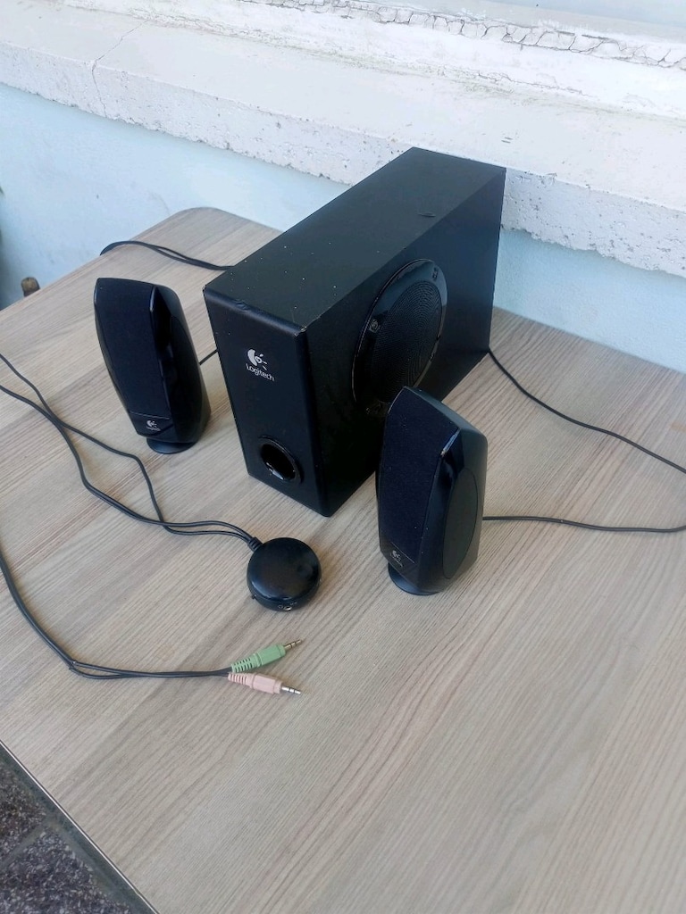 ses sistemi 2+1 logitech - 3