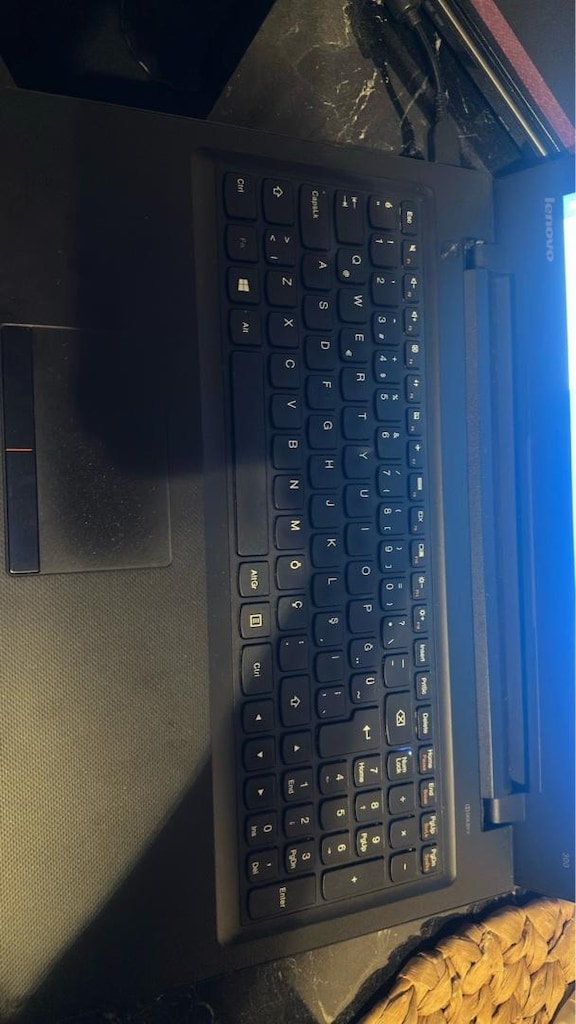 Lenova Laptop - 2