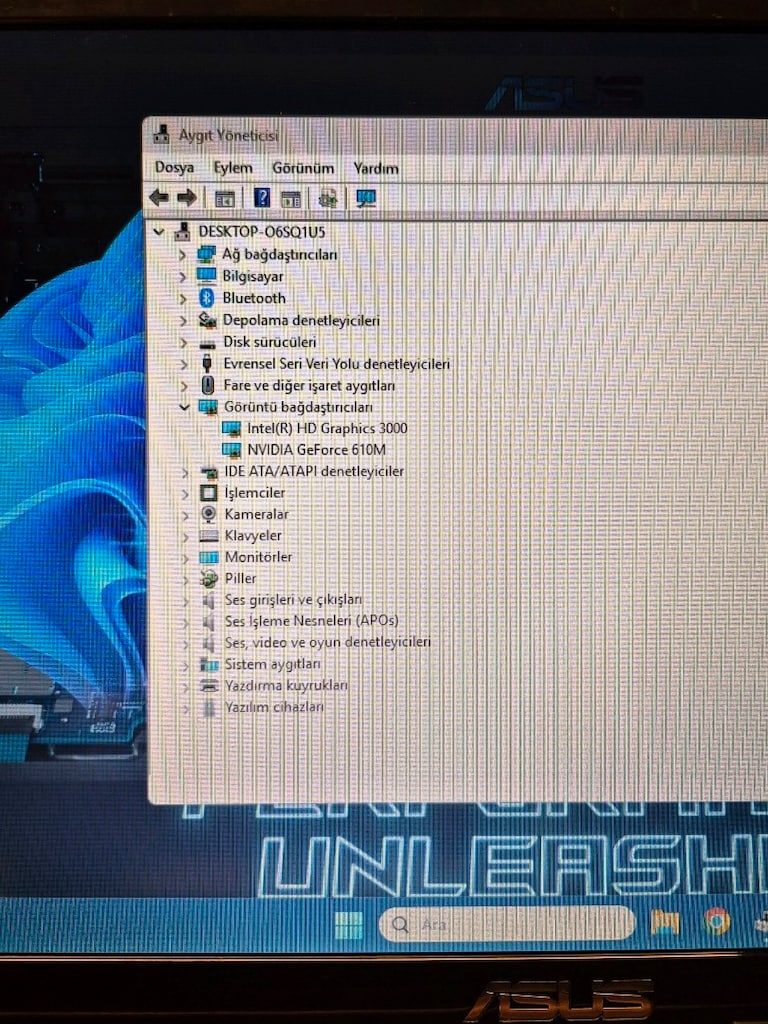 Laptop ASUS i5 İşlemci Çift Ekran Kartı 6GB Ram SSD Pili Yeni - 6