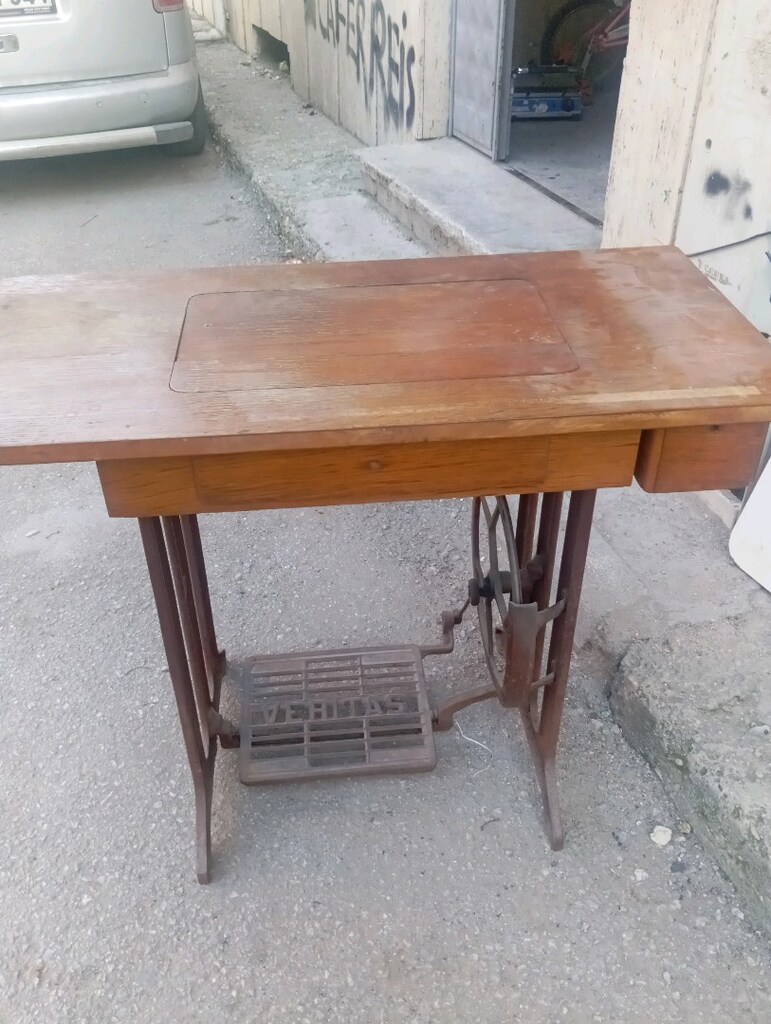 sağlam temiz eskilerden makina ayağı - 5
