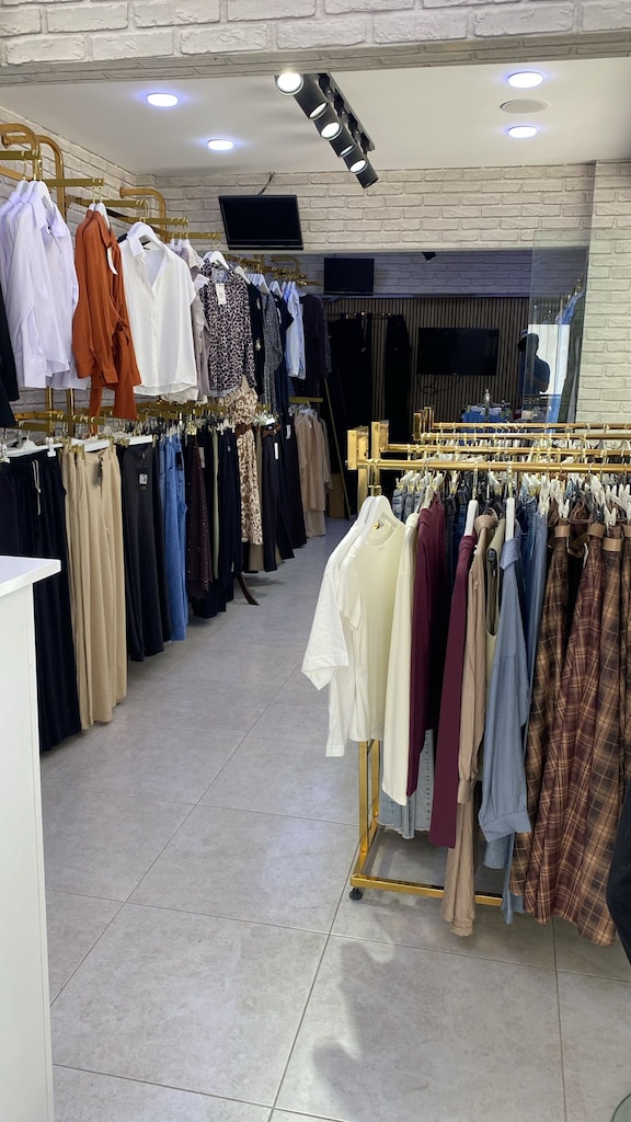 Butik Banko, Stant , Askı , Kıyafet haric