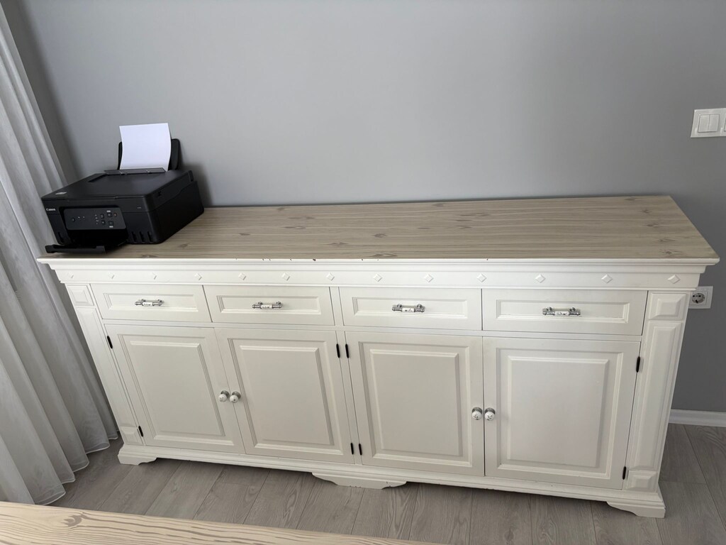 Beyaz açılabilir yemek masası + 6 sandalye + beyaz konsol - 8