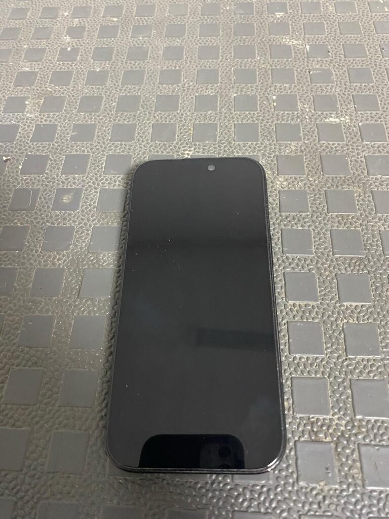 İPHONE 16 PRO - 2