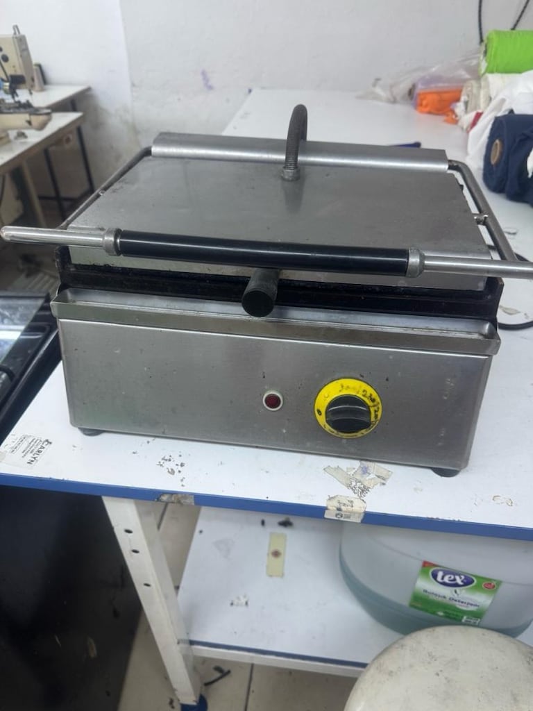 Sanayi Tipi Tost Makinası