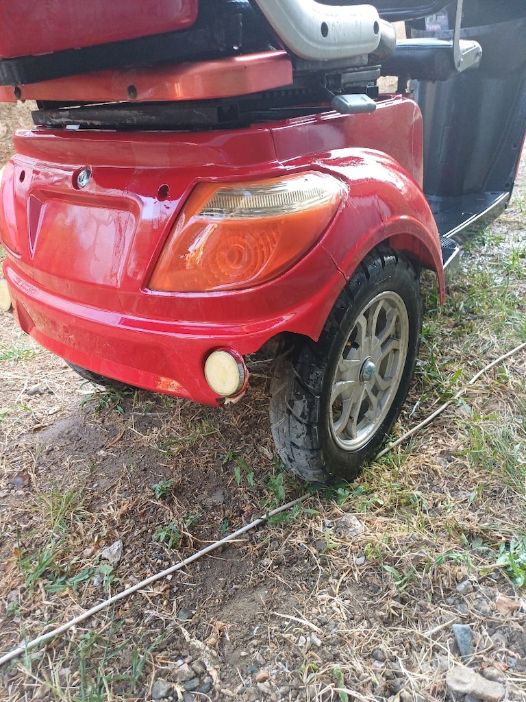 üc tekerli bisiklet. balıkesir edremit - 4