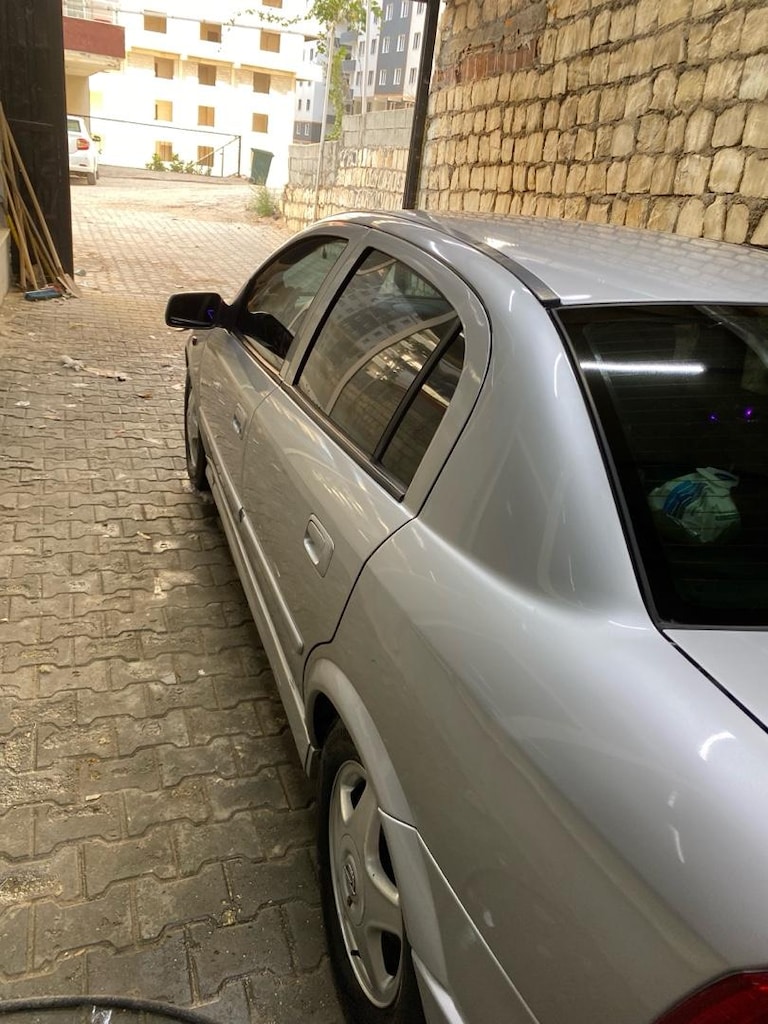 opel astra - 4