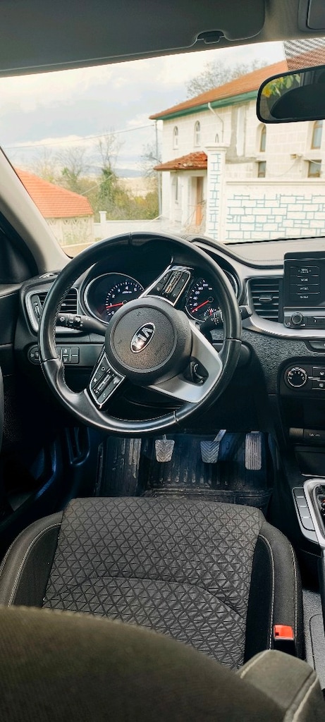 2019 KiaCEED - 8