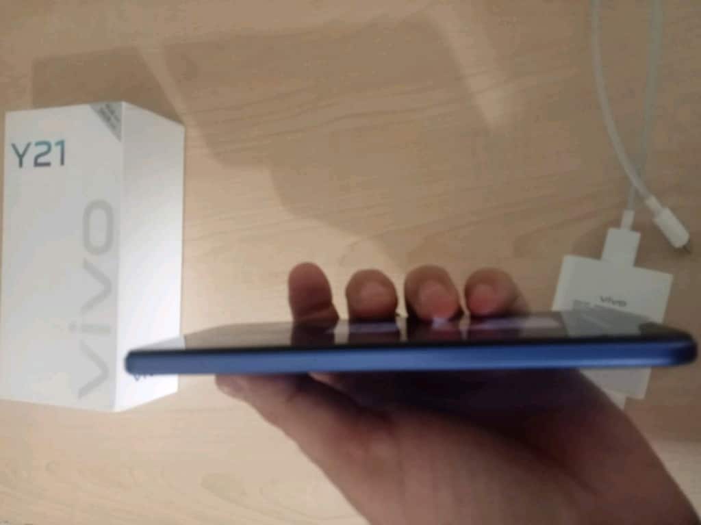 VİVO Y21 4+1 GB/64 GB Orjinal şarj var Tamir görmemiş renk Metalik mav - 5