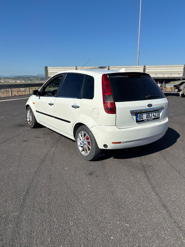2005 Ford Fiesta Comfort 1.4 Manuel | Emsallerine Göre Çok Temiz - 6