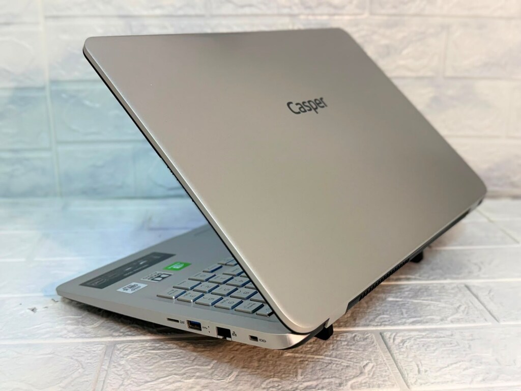 CASPER NİRVANA S500 İ5 1021u İşl. - MX230 Nvidia 2 gb - 8 gb DDR4 Ram - 2