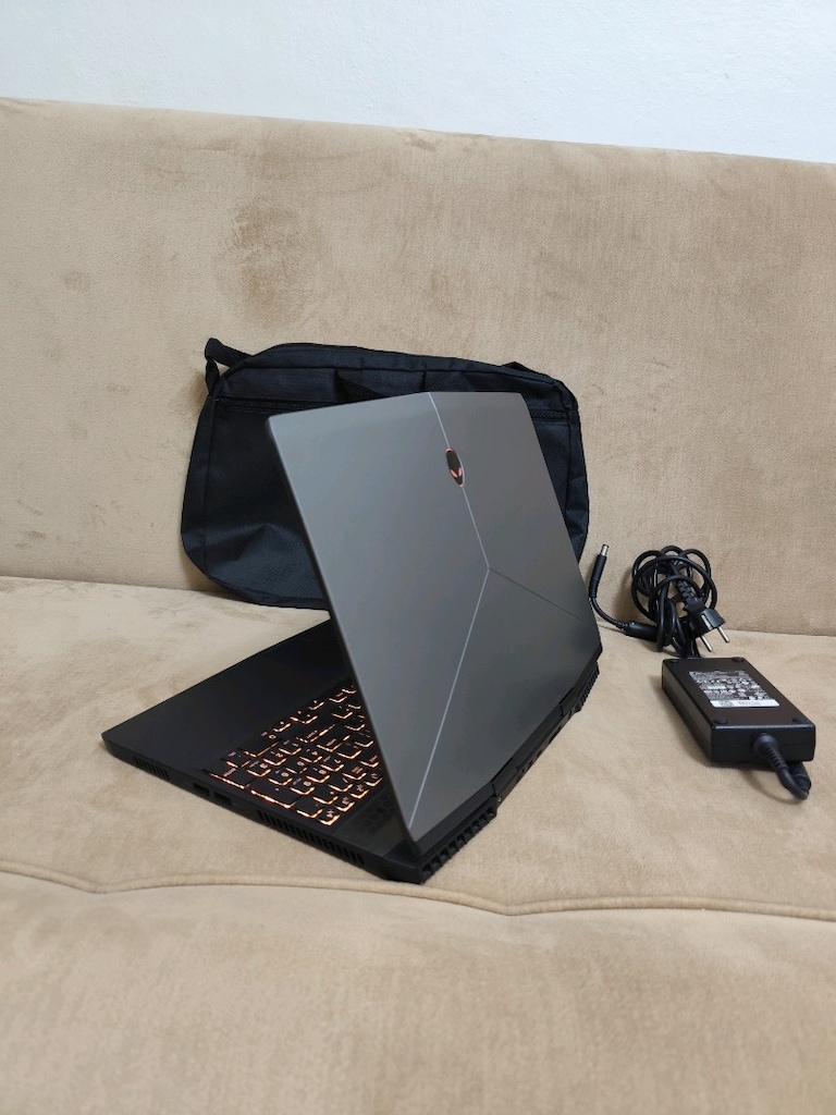 Alienware Gaming - 6 GB RTX 2060 + 16 GB + 512 SSD - İ7 8750H - 9