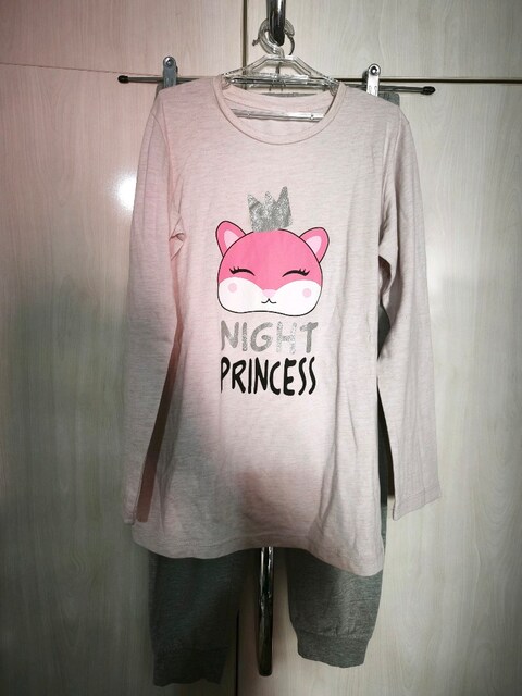 Kız çocuk pijama Takımı 12/13 yaş kullanıma uygundur