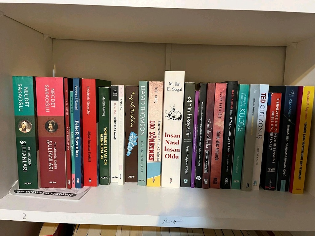 440 adet kitap toplu satılık kütüphane - 3