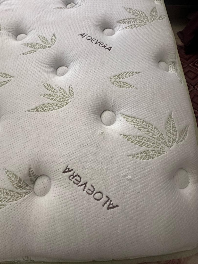 Bazalı Karyola, Başlığı ve Yatak birlikte satılık - 4