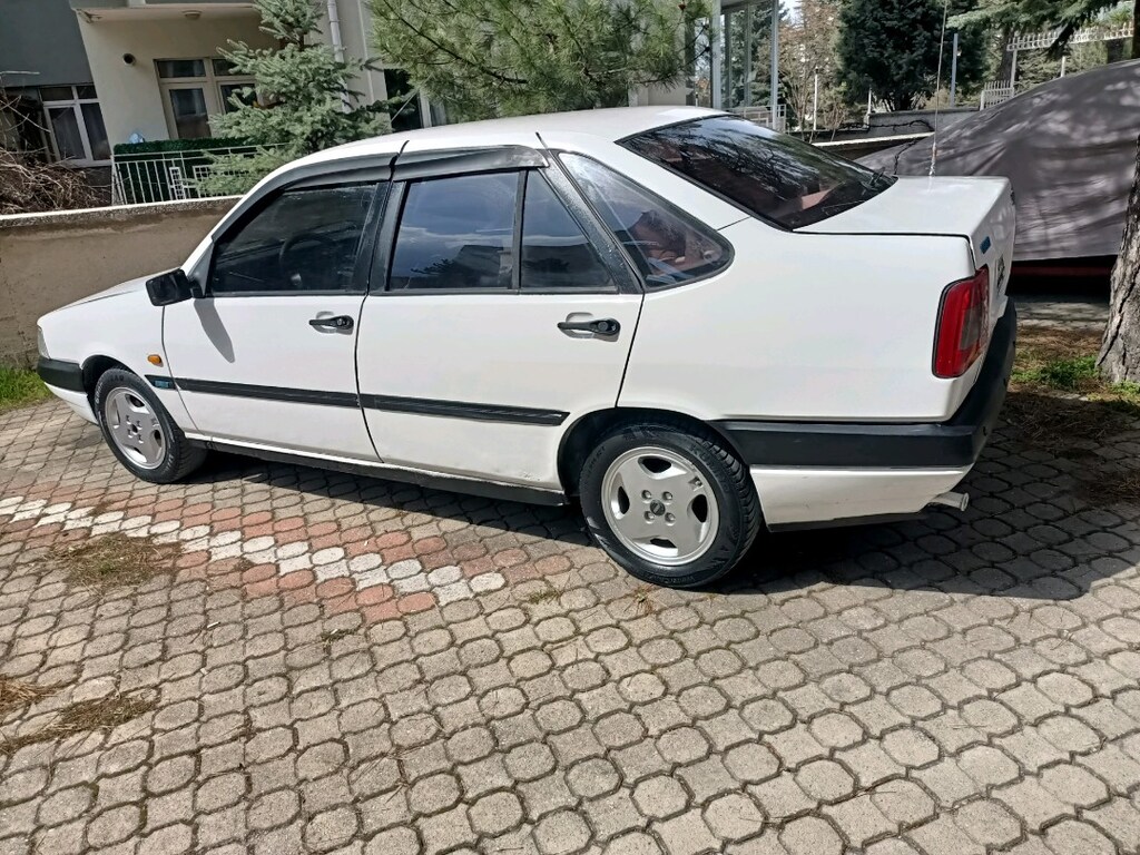 Beyaz Fiat Otomobil - 9