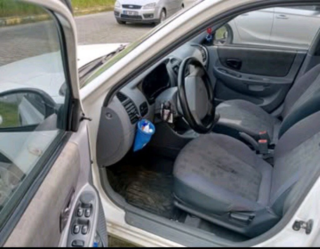 2004 model Hyundai Otomatik - 7