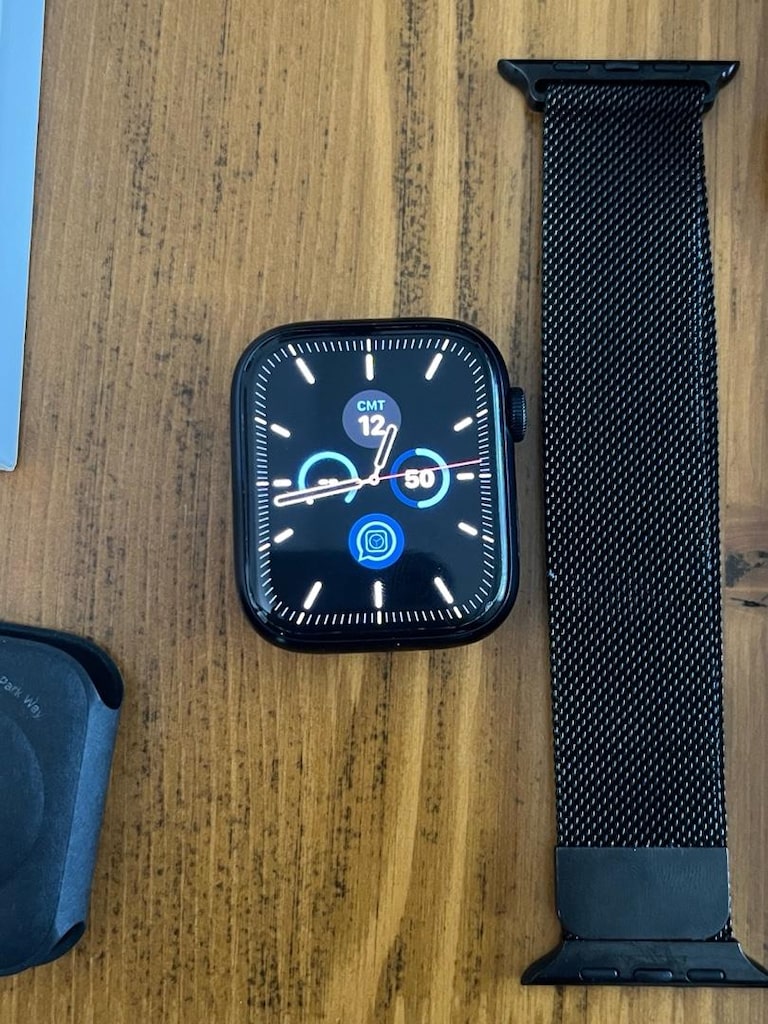 Apple Watch 9 GPS 45 mm ekstralı - 4