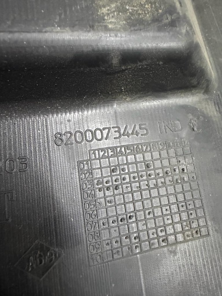 Megane 2-II Ön Tampon Alt Bakaliti (2003-2005) 8200073445 -Renault Mai - 4