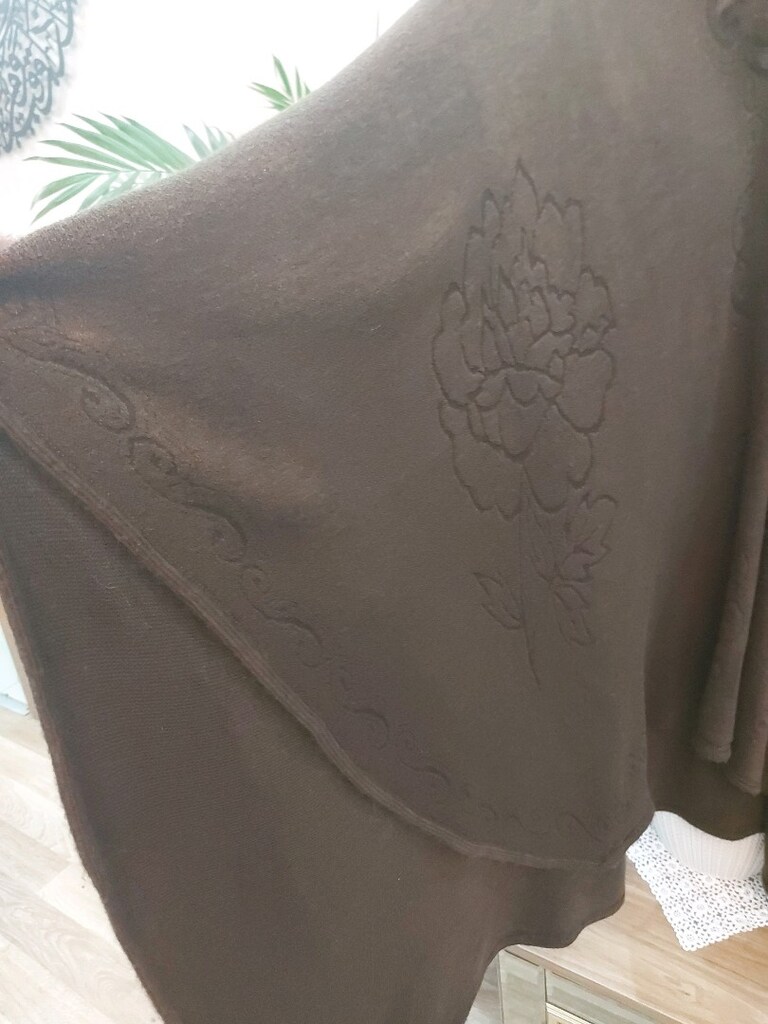 Kahverengi Gül Desenli Panço - 5