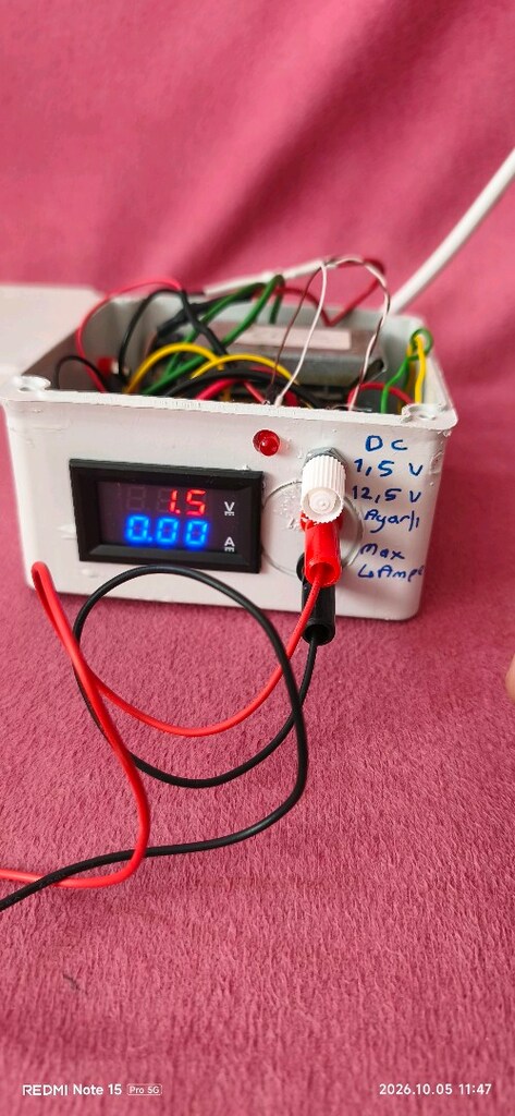 ayarlı1.5 12.5volt mak.3amper göstergeli mini adaptör 900tl - 5