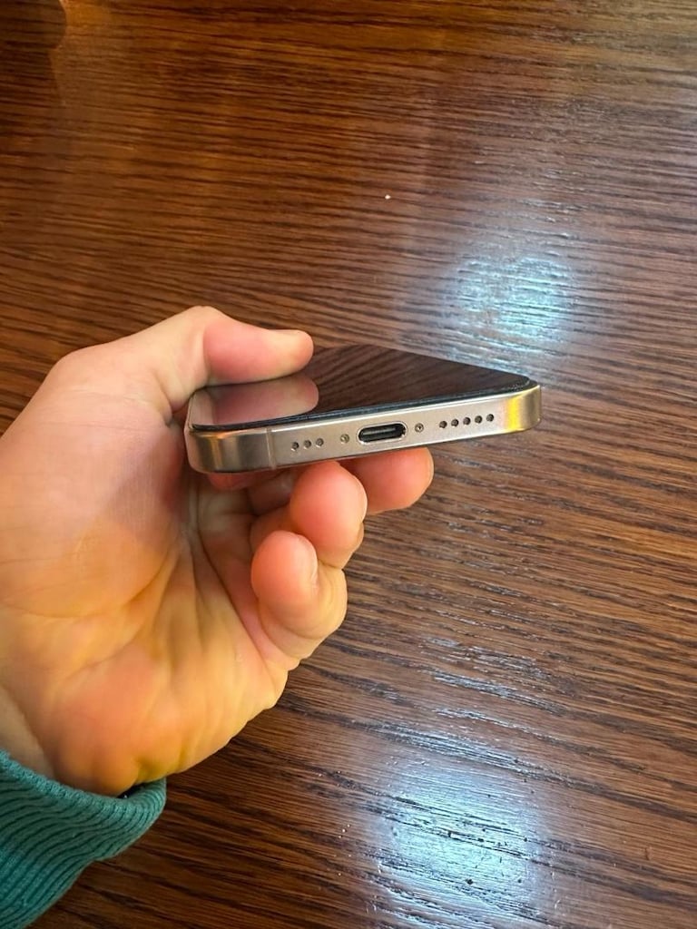 16 PRO 256 GB TEMİZ CİHAZ - 7