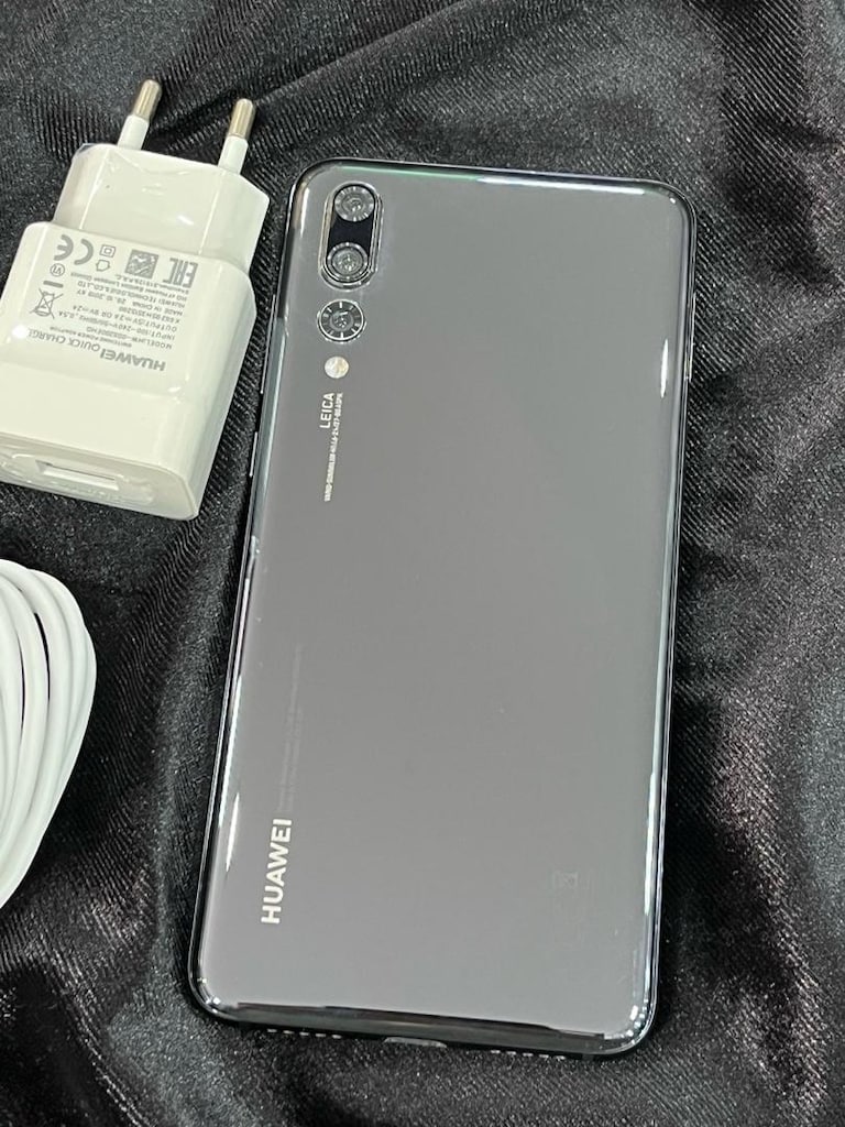 HUAWEI P20 PRO 128/6 GB ORJİNAL TR CİHAZI TEMİZ 2.EL FİYAT SON - 2