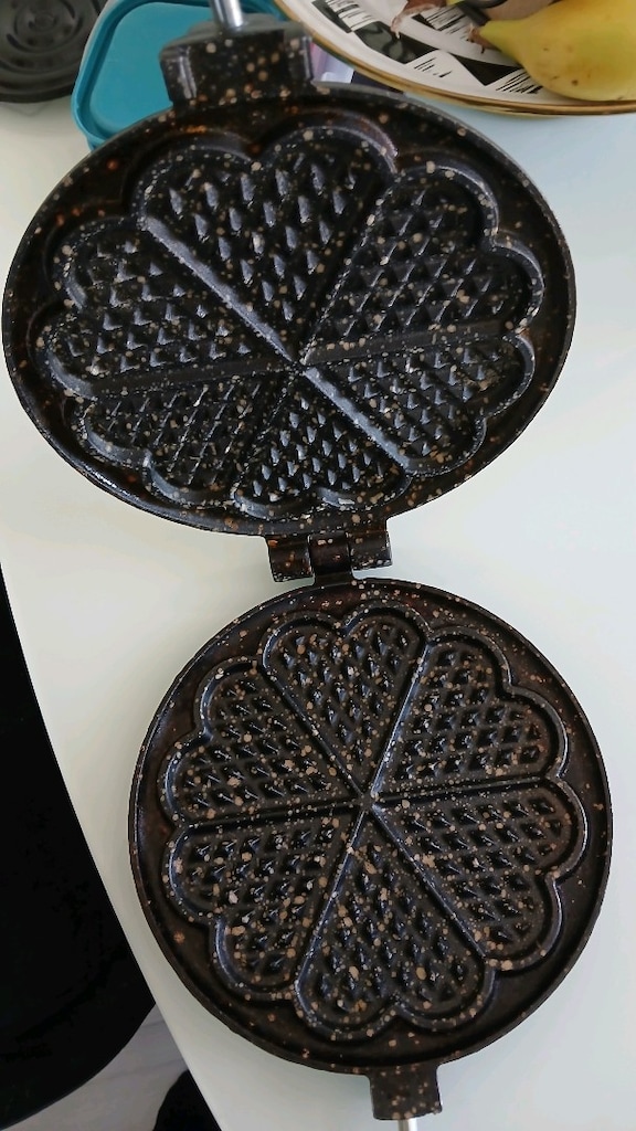 WAFFLE MAKİNASI - 2