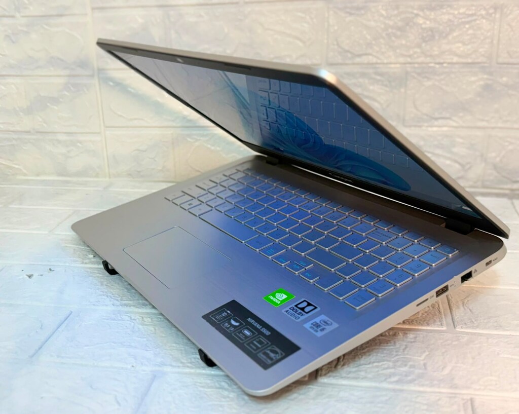 CASPER NİRVANA S500 İ5 1021u İşl. - MX230 Nvidia 2 gb - 8 gb DDR4 Ram - 7