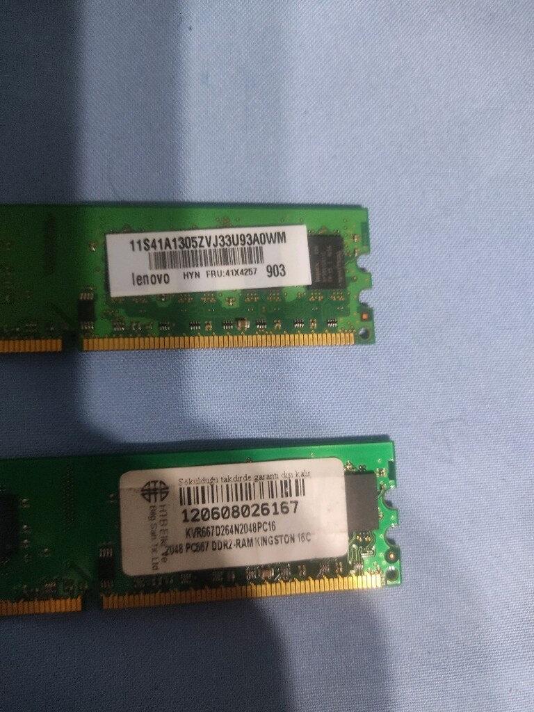DDR2 RAM 2+2=4gb - 2