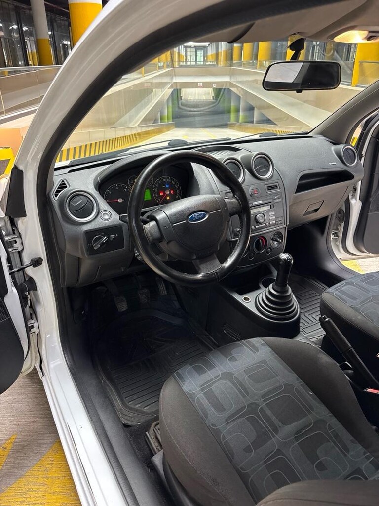 FORD FİESTA HATASIZ TERTEMİZ - 11