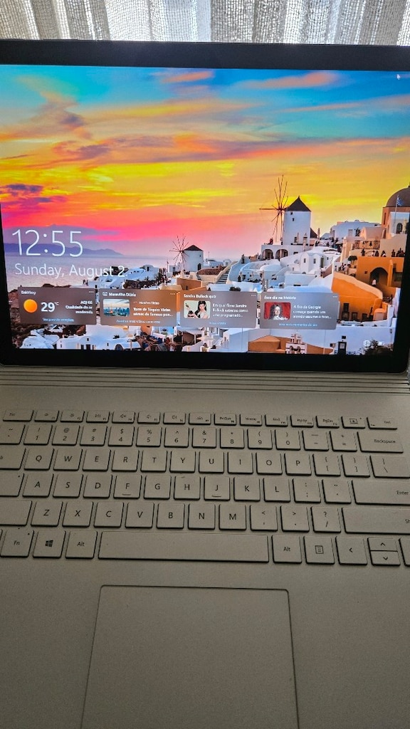 Microsoft Surface Book 2 Laptop - 2