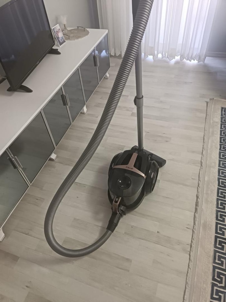 arnica elektrikli süpürge