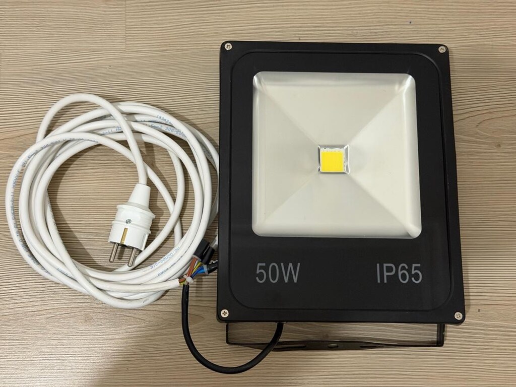 50W Beyaz Led Projektor ip65 - 5