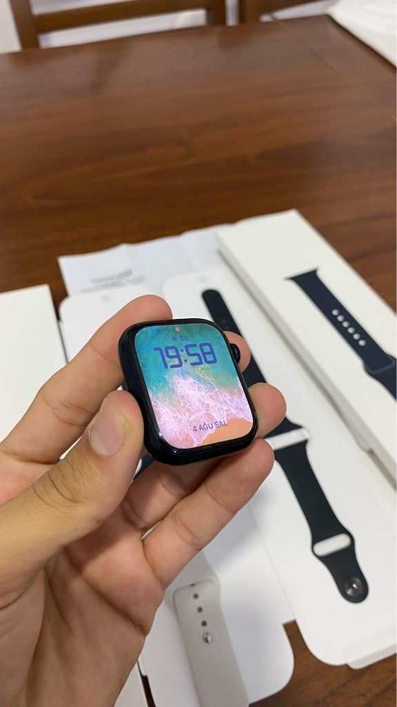TERTEMİZ APPLE WATCH SERİE 8 - 4