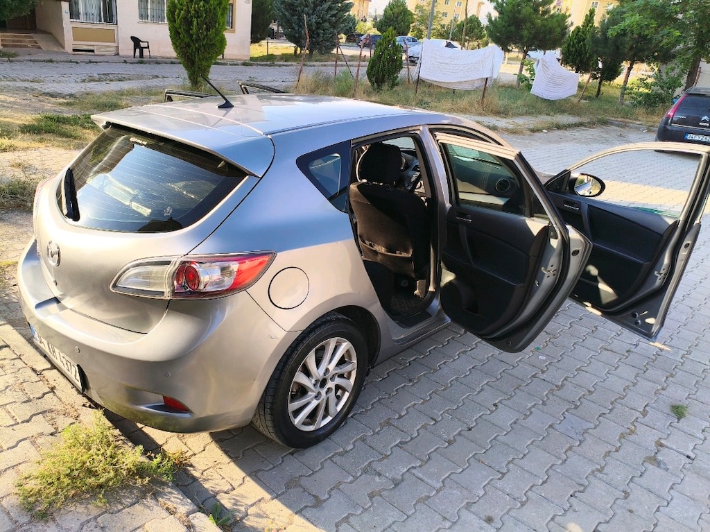 memurdan temiz azz kilometreli Mazda 3 2012 - 19