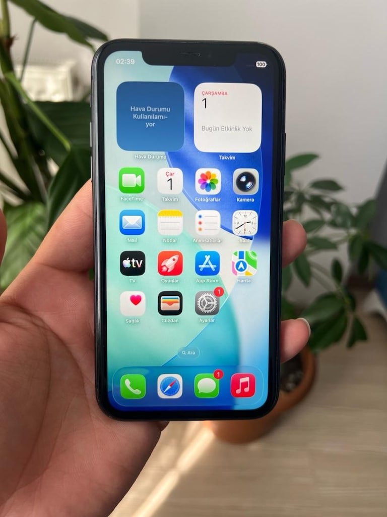iPhone 11 64 GB % 83 Türkiye Cihazı - 3