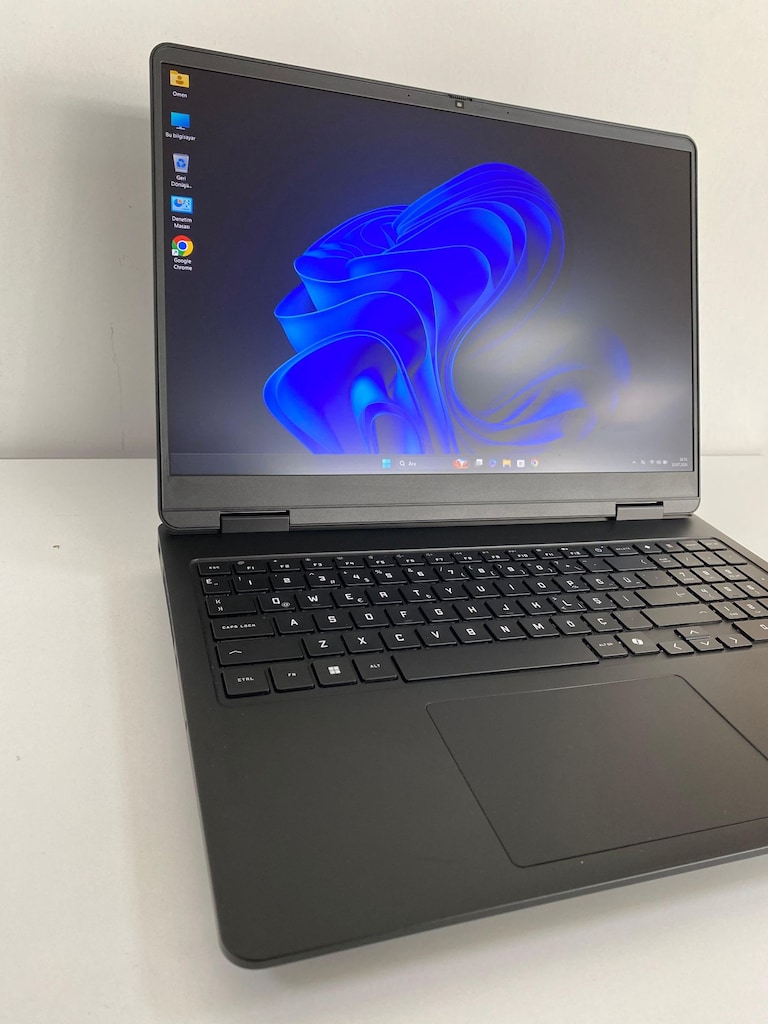 RTX 5060'LI HP OMEN GAMİNG LAPTOP - 2