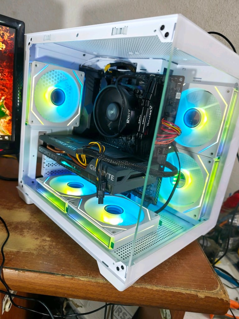 DAHA UCUZU YOK 3060 Tİ 32 GB RAM AKVARYUM - 2