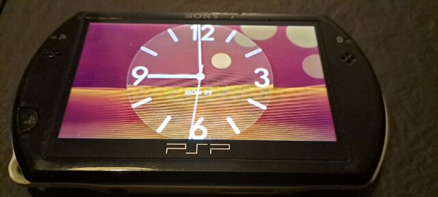 Sony PlayStation Portable GO