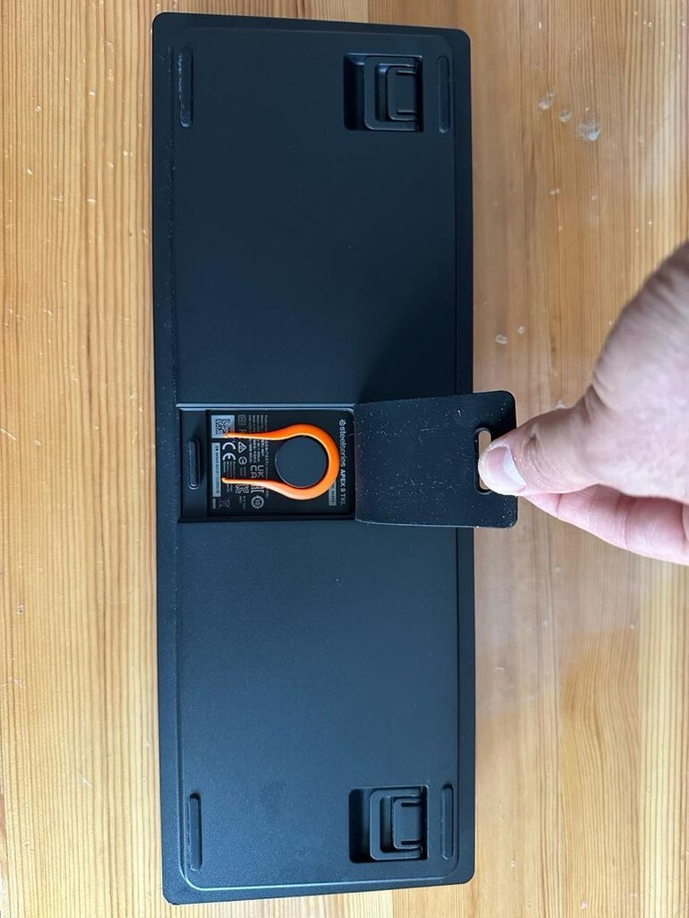 SteelSeries Apex 9 TKL RGB Optik Mekanik Gaming Klavye - 9