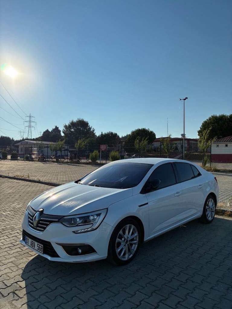 2017 Renault Megane 4|Hatasız,Boyasız,Tramer Kaydı Yok|Sedefli Beyaz - 7