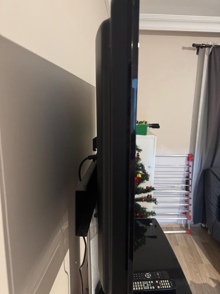 Samsung TV ve Ünitesi Sağlam - 3