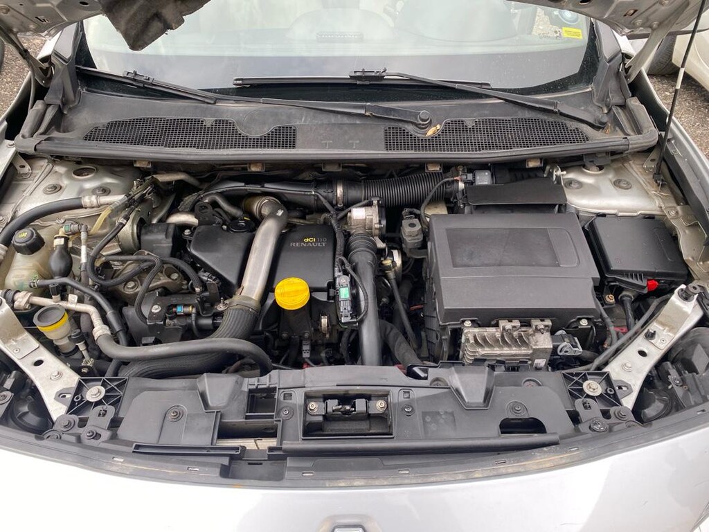 RENAULT FLUENCE extreme 1.5 dcı 110 luk otomatik - 11
