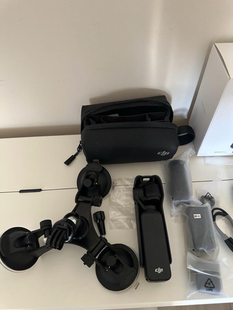 DJI OSMO POCKET 3 CREATOR COMBO - 4