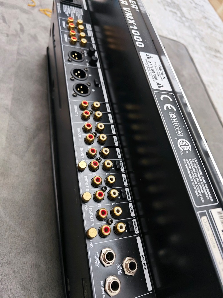 Behringer VMX1000 Professional DJ Mixer – 7 Kanal Profesyonel Mikser - 4