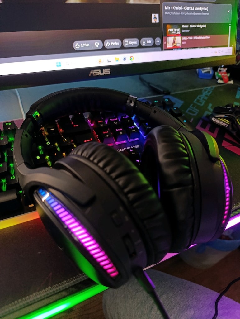 Asus Rog Strix fusion ıı 300 type c bağlantılı kablolu RGB kulaklık - 3